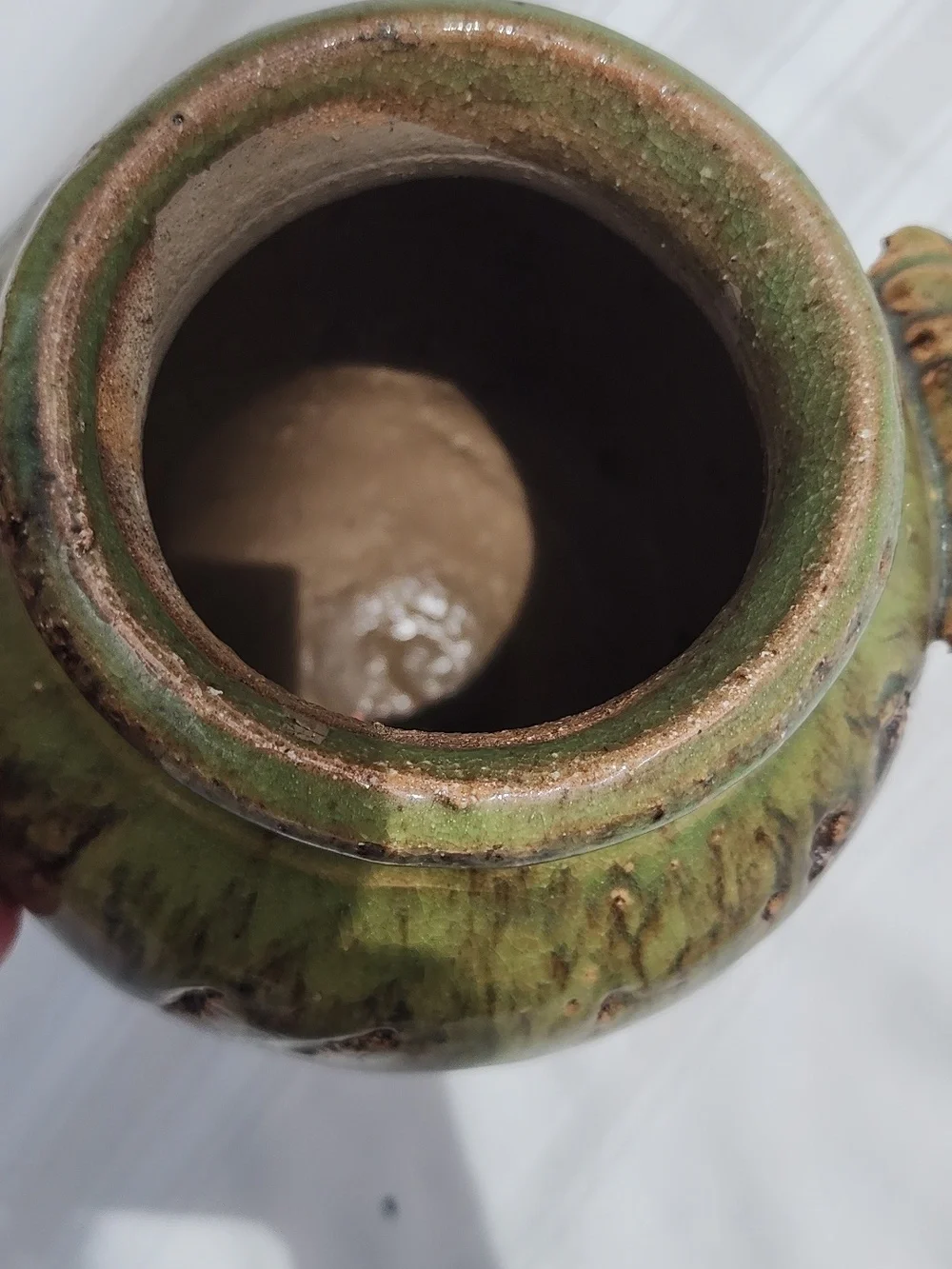 Green and Cream Rustic Clay Pottery Vase w/ Lion Heads & METAL Ring Side Handles
